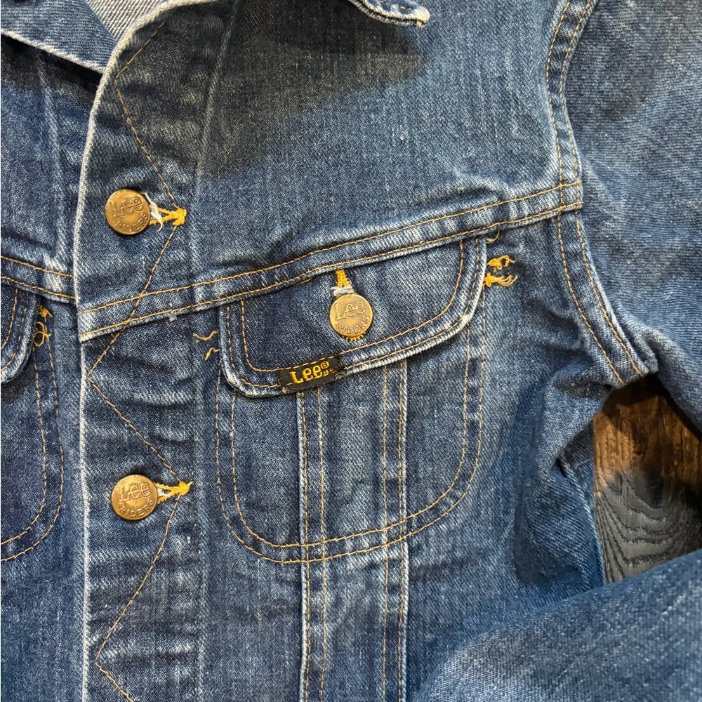 Vintage Lee USA Denim Jacket Classic Trucker Faded Blue youth 14 - Picture 5 of 11